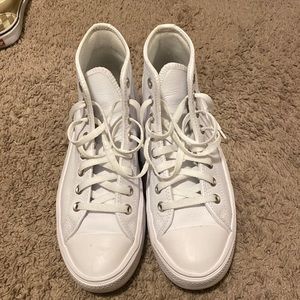 Converse Move Hi-Top Sneakers